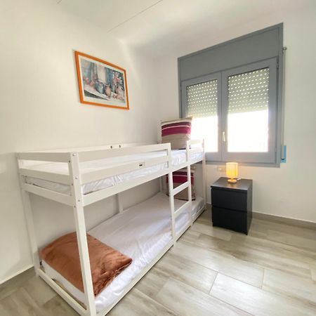 Sol Playa Piscina Apartman Empuriabrava Kültér fotó